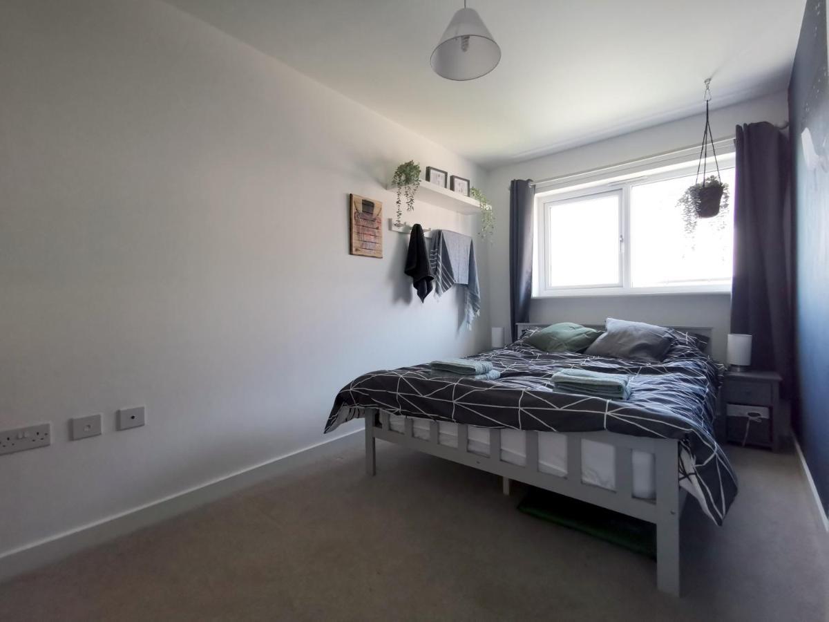 2 Bedroom House With Free Parking Lyme Regis Exterior foto