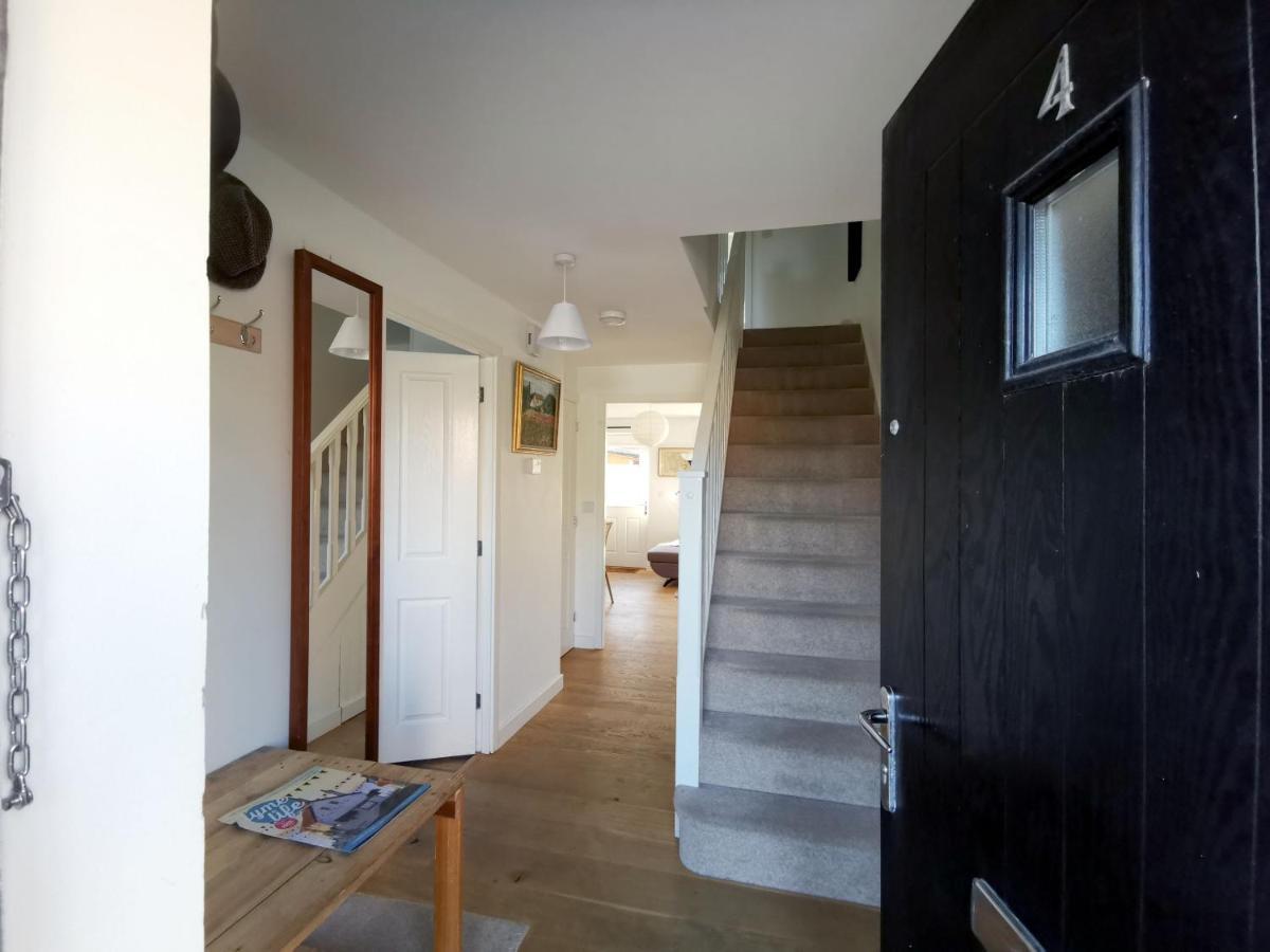 2 Bedroom House With Free Parking Lyme Regis Exterior foto