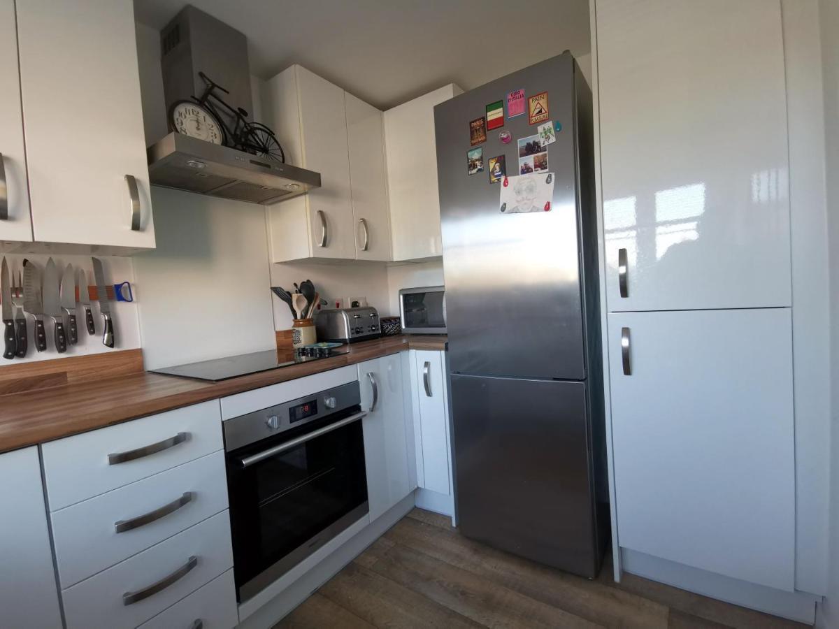 2 Bedroom House With Free Parking Lyme Regis Exterior foto